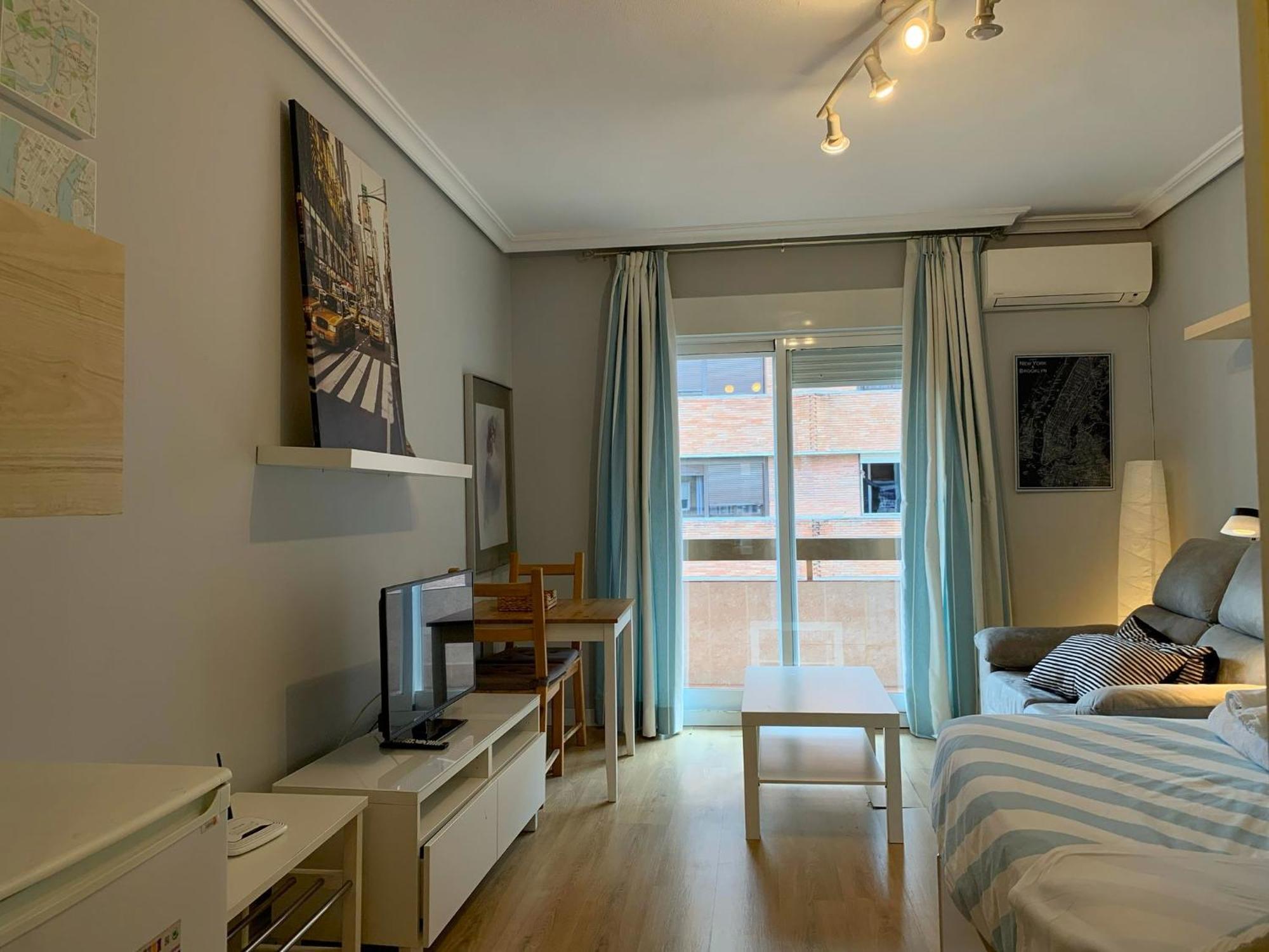 Apartamento El Nuevo Corazon De Triana Next Feria Renovado Febrero 2025 Sevilla Exterior foto